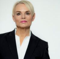 Britta von Behren-Reiber